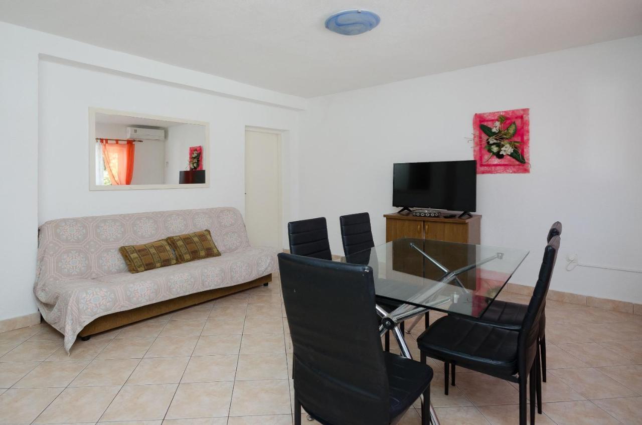 Apartments Elvira 洛帕 外观 照片