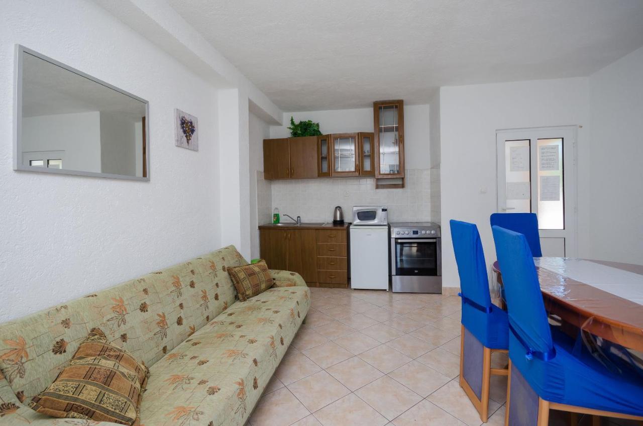 Apartments Elvira 洛帕 外观 照片